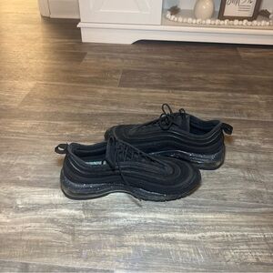 Nike Black Air Max Sneakers